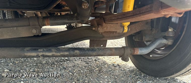 image for item EB2757 2003 Ford E550 utility / service truck