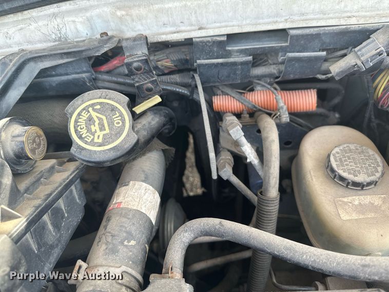 image for item EB2757 2003 Ford E550 utility / service truck