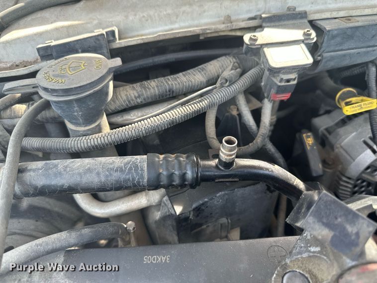 image for item EB2757 2003 Ford E550 utility / service truck