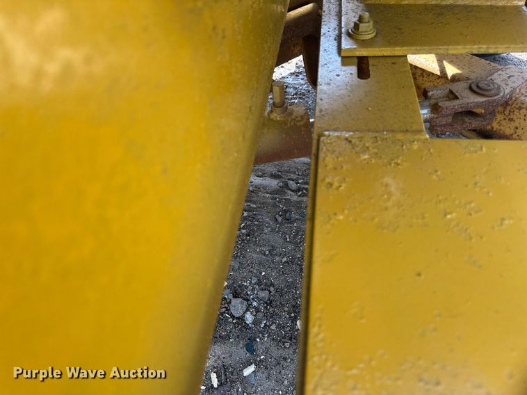 image for item EB2759 Vermeer 1250 wood chipper