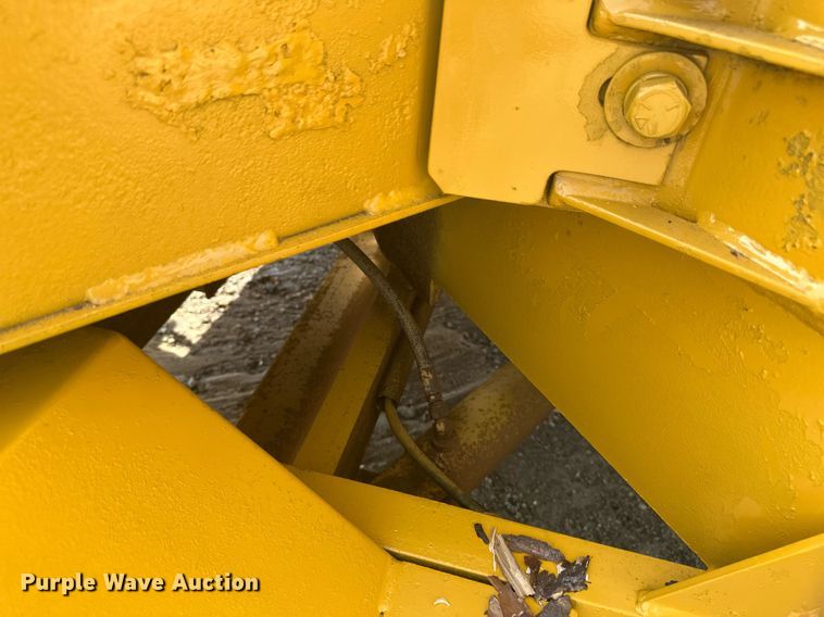 image for item EB2759 Vermeer 1250 wood chipper