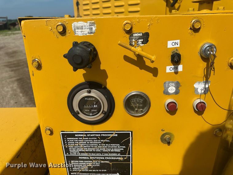 image for item EB2759 Vermeer 1250 wood chipper