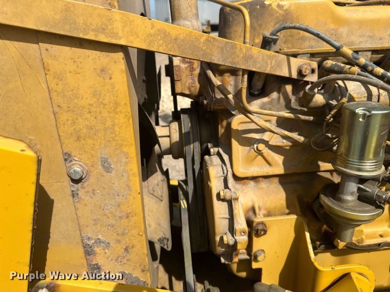 image for item EB2759 Vermeer 1250 wood chipper