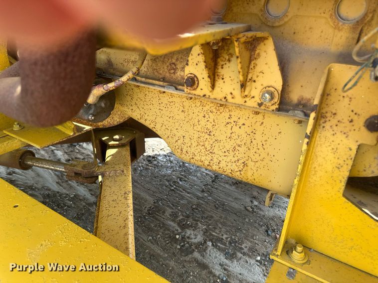 image for item EB2759 Vermeer 1250 wood chipper