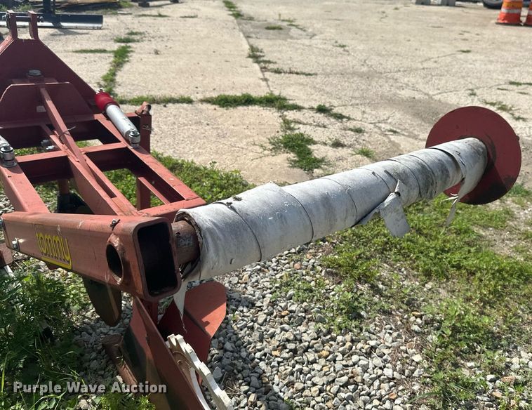 image for item EB2760 Tommy silt fence machine