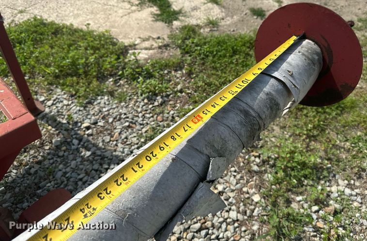 image for item EB2760 Tommy silt fence machine