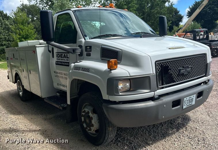 image for item EB2775 2006 Chevrolet C4500 utility / service truck