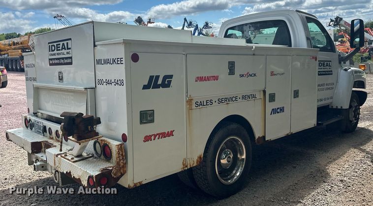 image for item EB2775 2006 Chevrolet C4500 utility / service truck