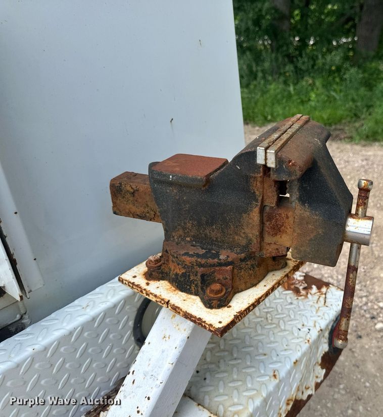 image for item EB2775 2006 Chevrolet C4500 utility / service truck