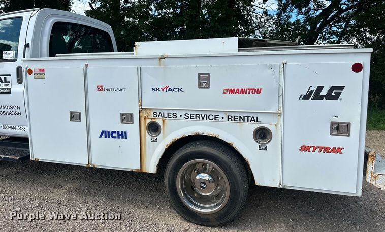 image for item EB2775 2006 Chevrolet C4500 utility / service truck