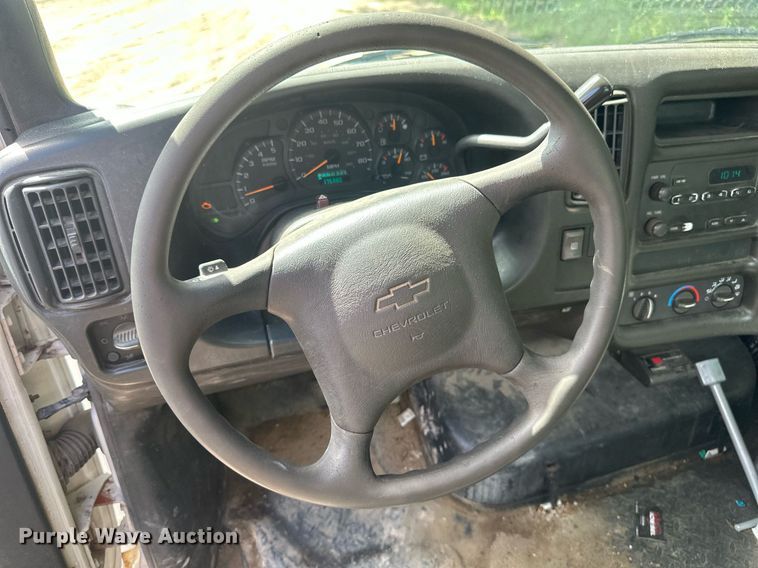 image for item EB2775 2006 Chevrolet C4500 utility / service truck