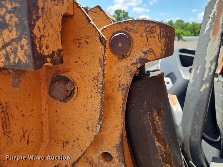 image for item EB8168 2013 Case 580 Super N backhoe