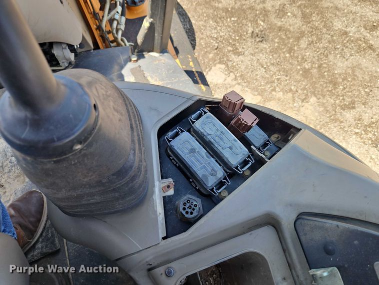 image for item EB8168 2013 Case 580 Super N backhoe