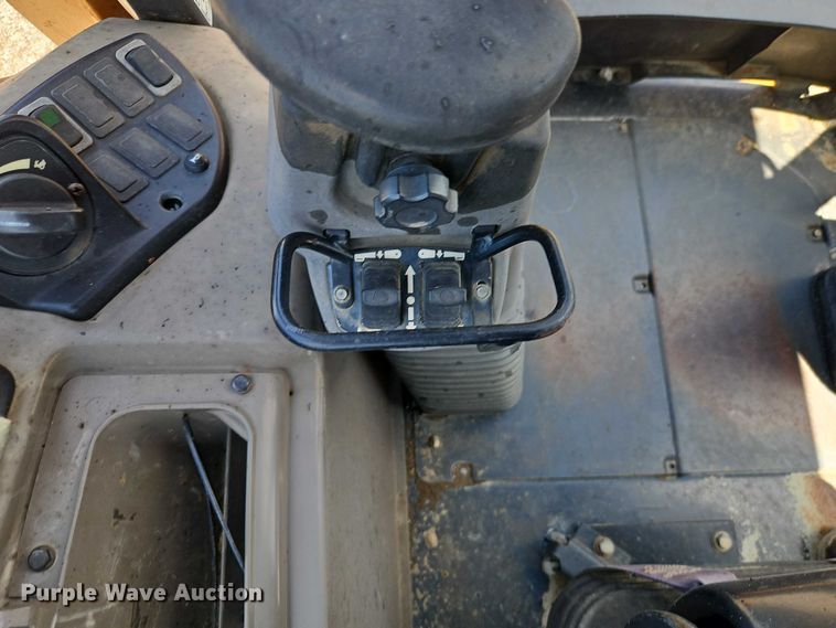 image for item EB8168 2013 Case 580 Super N backhoe