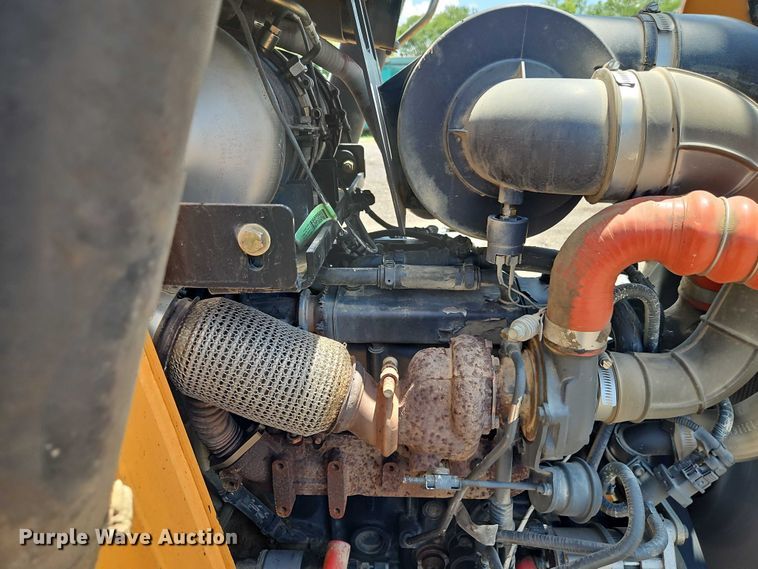 image for item EB8168 2013 Case 580 Super N backhoe