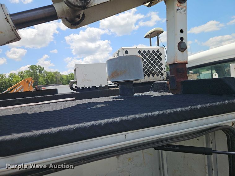 image for item EB8169 2007 Freightliner Business Class M2 utility / service truck