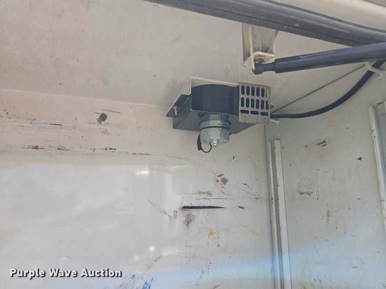 image for item EB8169 2007 Freightliner Business Class M2 utility / service truck