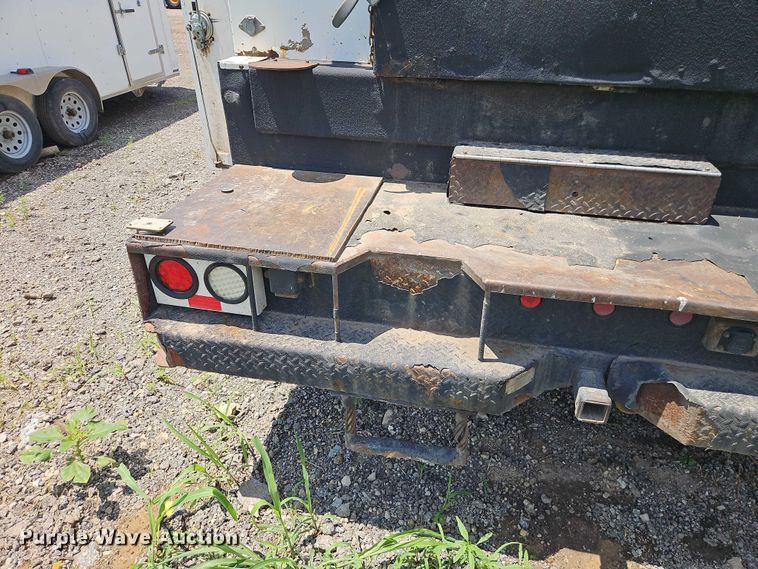 image for item EB8169 2007 Freightliner Business Class M2 utility / service truck