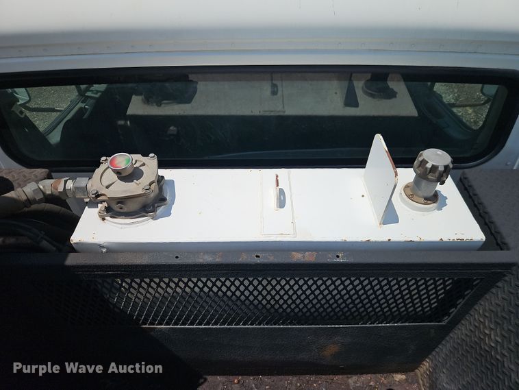 image for item EB8169 2007 Freightliner Business Class M2 utility / service truck