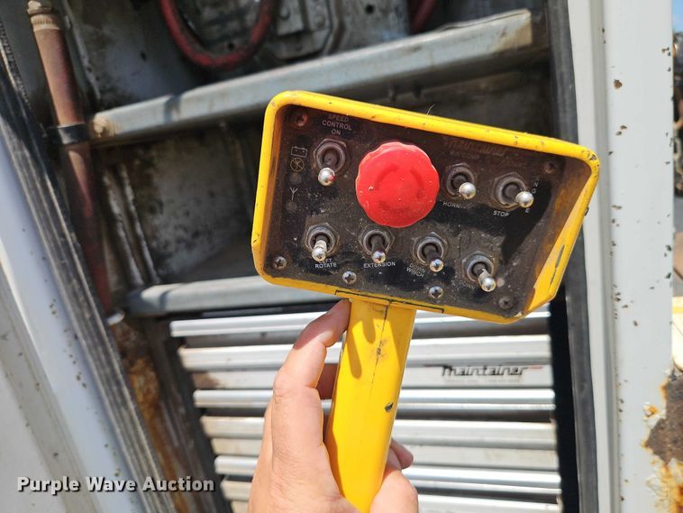 image for item EB8169 2007 Freightliner Business Class M2 utility / service truck