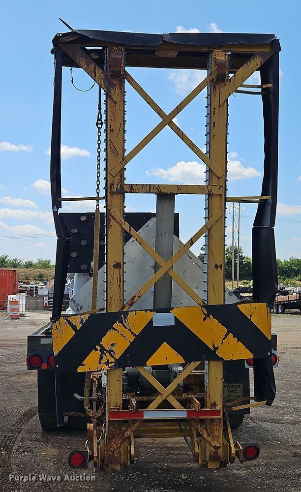 image for item EB8170 1999 International 4700 flatbed truck with crash attenuator