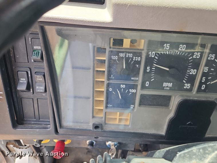 image for item EB8170 1999 International 4700 flatbed truck with crash attenuator