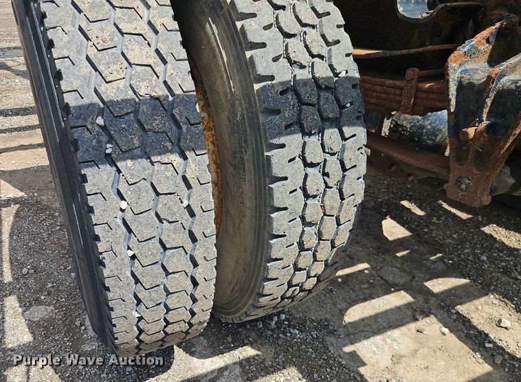 image for item EB8170 1999 International 4700 flatbed truck with crash attenuator