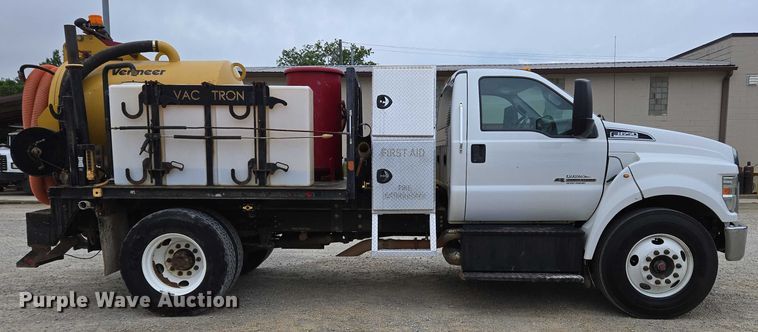 image for item EC4312 2016 Ford F650 vacuum truck