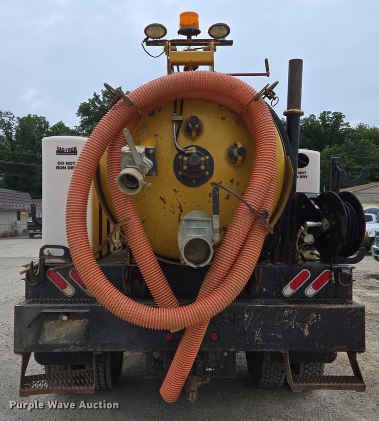 image for item EC4312 2016 Ford F650 vacuum truck