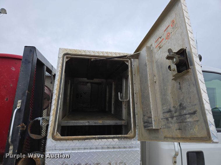 image for item EC4312 2016 Ford F650 vacuum truck