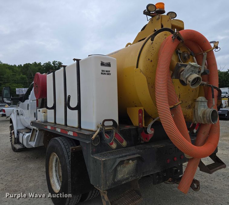 image for item EC4312 2016 Ford F650 vacuum truck