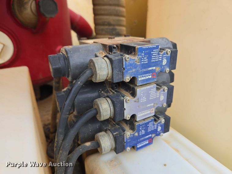 image for item EC4312 2016 Ford F650 vacuum truck