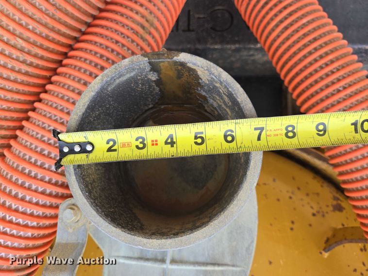 image for item EC4312 2016 Ford F650 vacuum truck