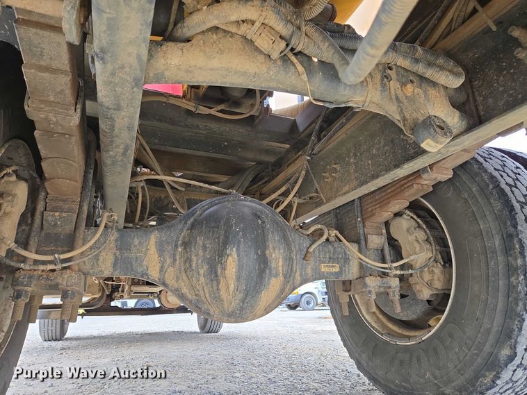 image for item EC4312 2016 Ford F650 vacuum truck