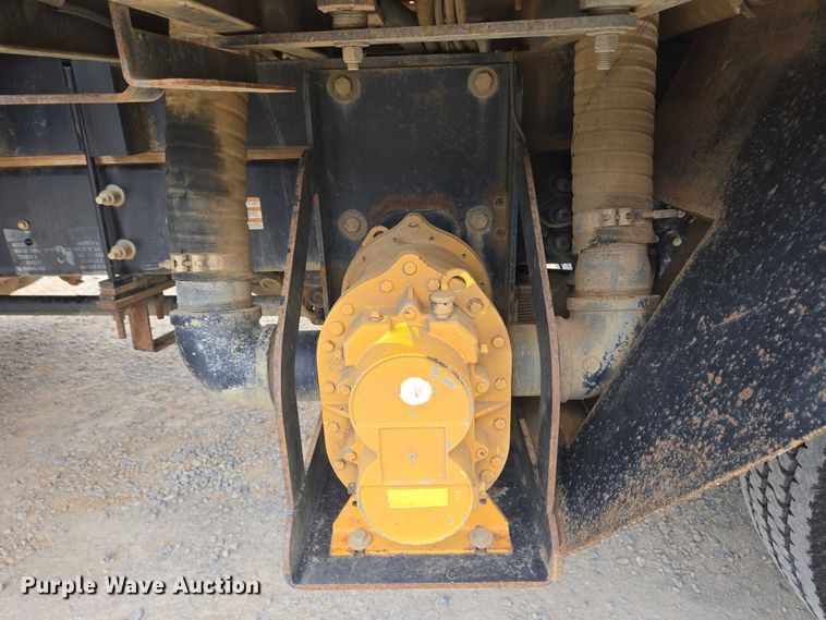 image for item EC4312 2016 Ford F650 vacuum truck