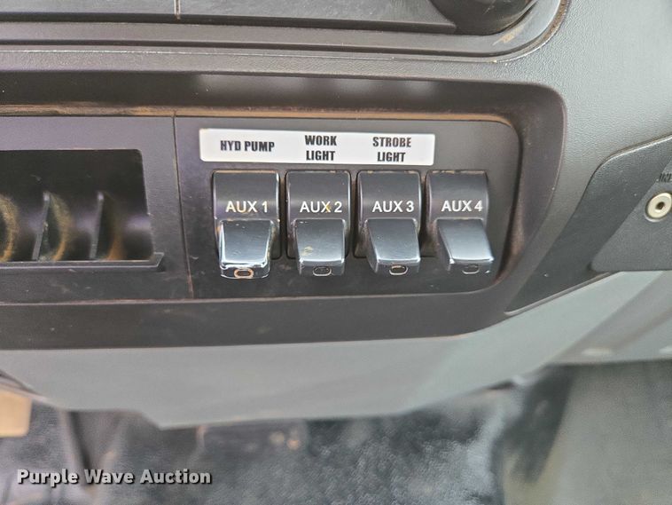 image for item EC4312 2016 Ford F650 vacuum truck