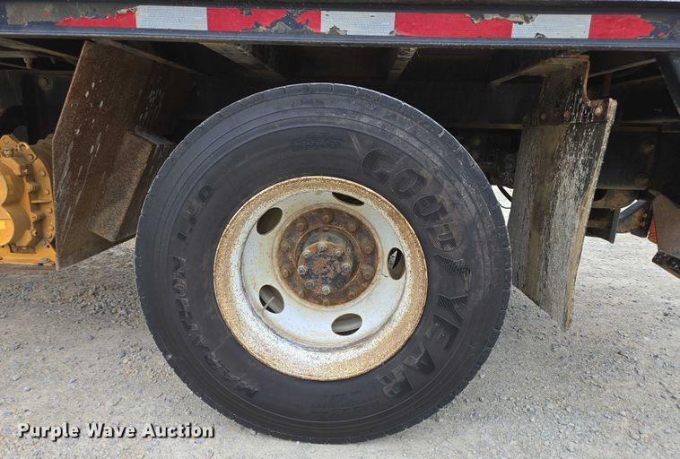 image for item EC4312 2016 Ford F650 vacuum truck