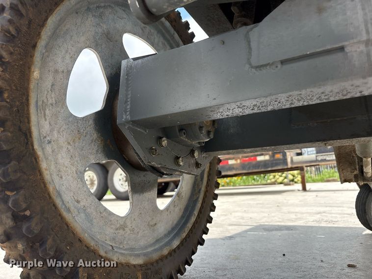 image for item EC4352 Somero Copperhead XD  laser screed