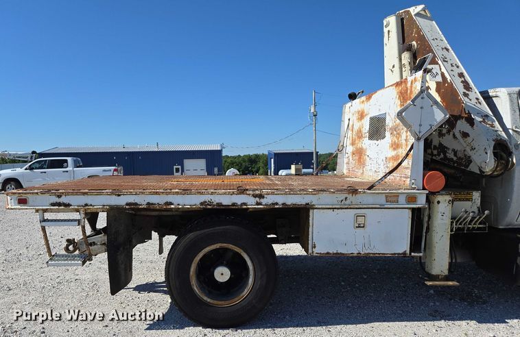 image for item ED2134 1987 Chevrolet C7 crane truck