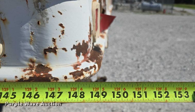 image for item ED2134 1987 Chevrolet C7 crane truck