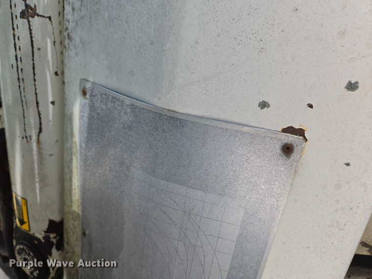 image for item ED2134 1987 Chevrolet C7 crane truck