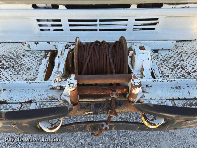 image for item ED2134 1987 Chevrolet C7 crane truck