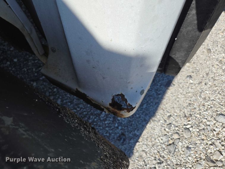 image for item ED2134 1987 Chevrolet C7 crane truck