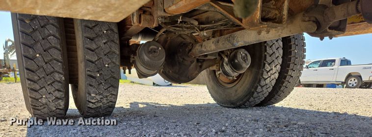 image for item ED2134 1987 Chevrolet C7 crane truck