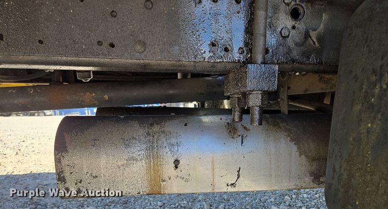 image for item ED2134 1987 Chevrolet C7 crane truck