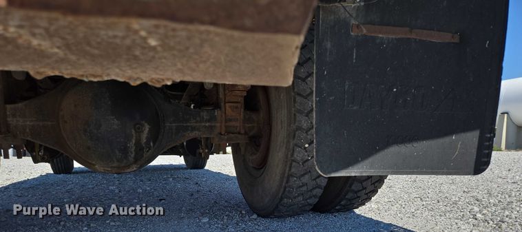 image for item ED2134 1987 Chevrolet C7 crane truck