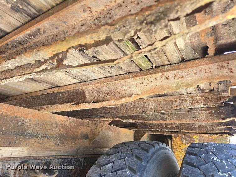 image for item ED2134 1987 Chevrolet C7 crane truck