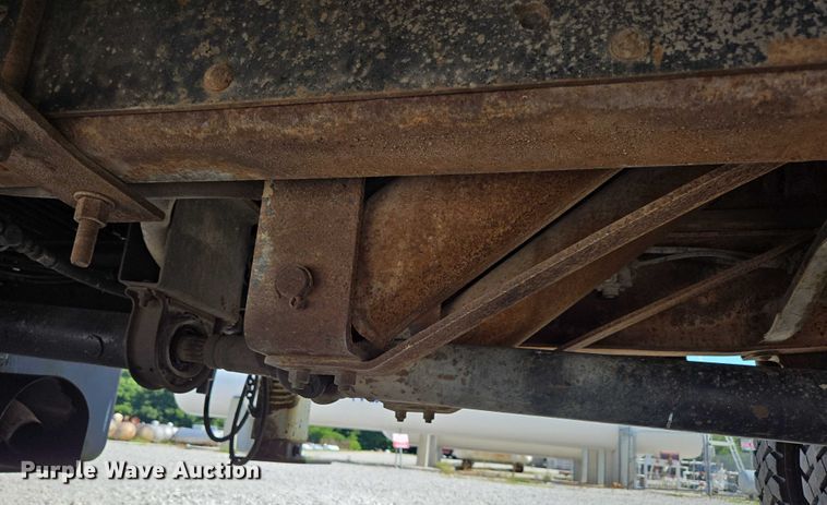 image for item ED2134 1987 Chevrolet C7 crane truck