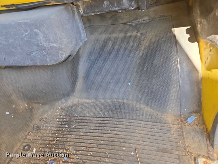 image for item ED2134 1987 Chevrolet C7 crane truck