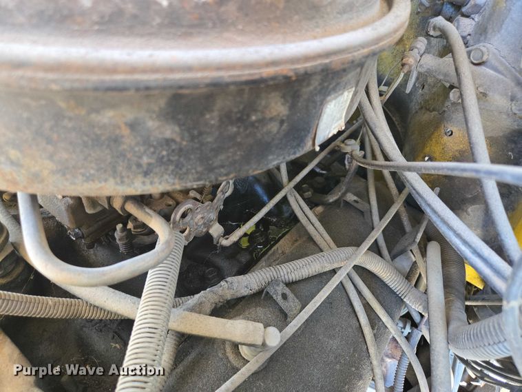 image for item ED2134 1987 Chevrolet C7 crane truck